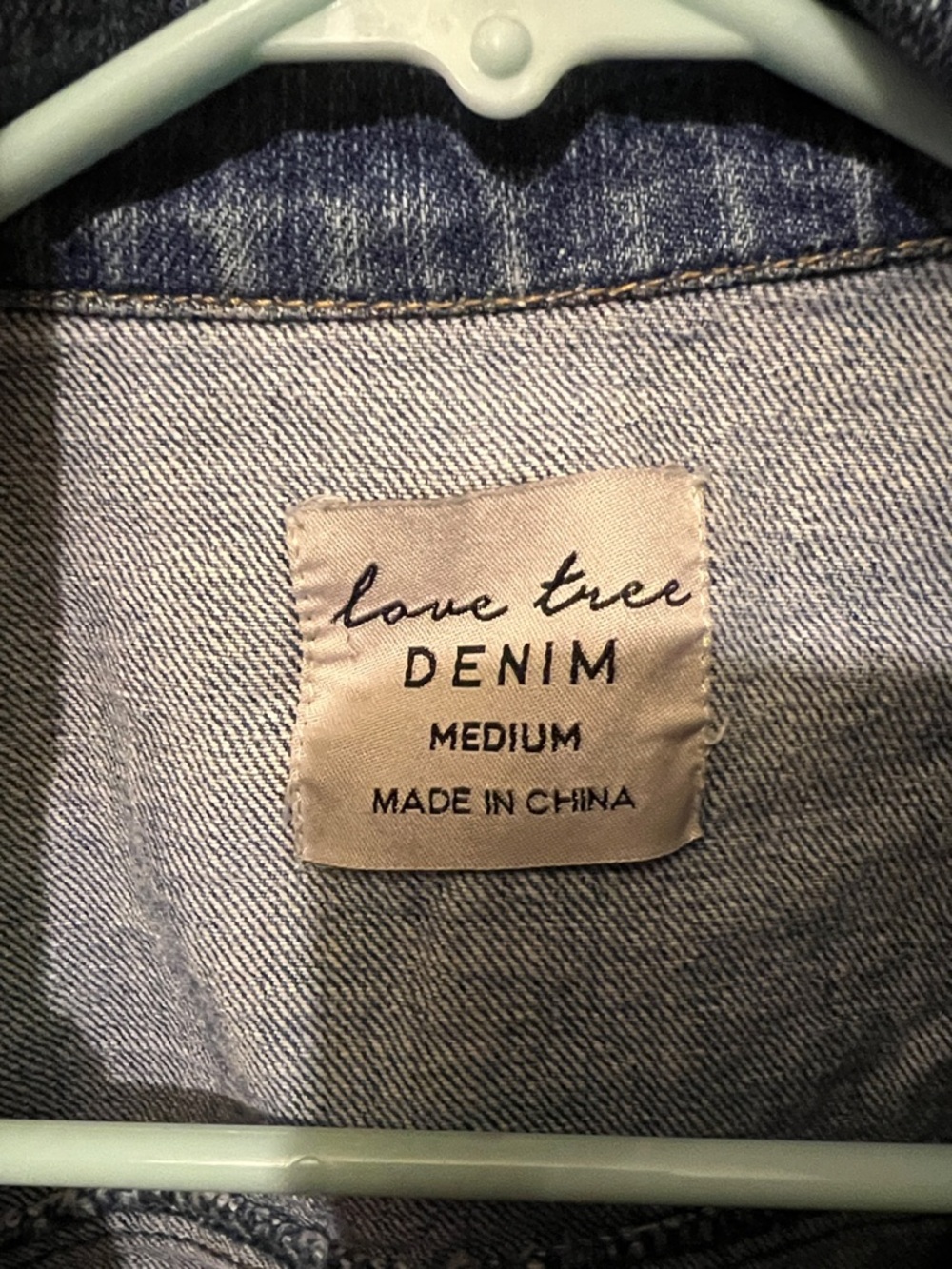 Jean jacket - Picture 2 of 4